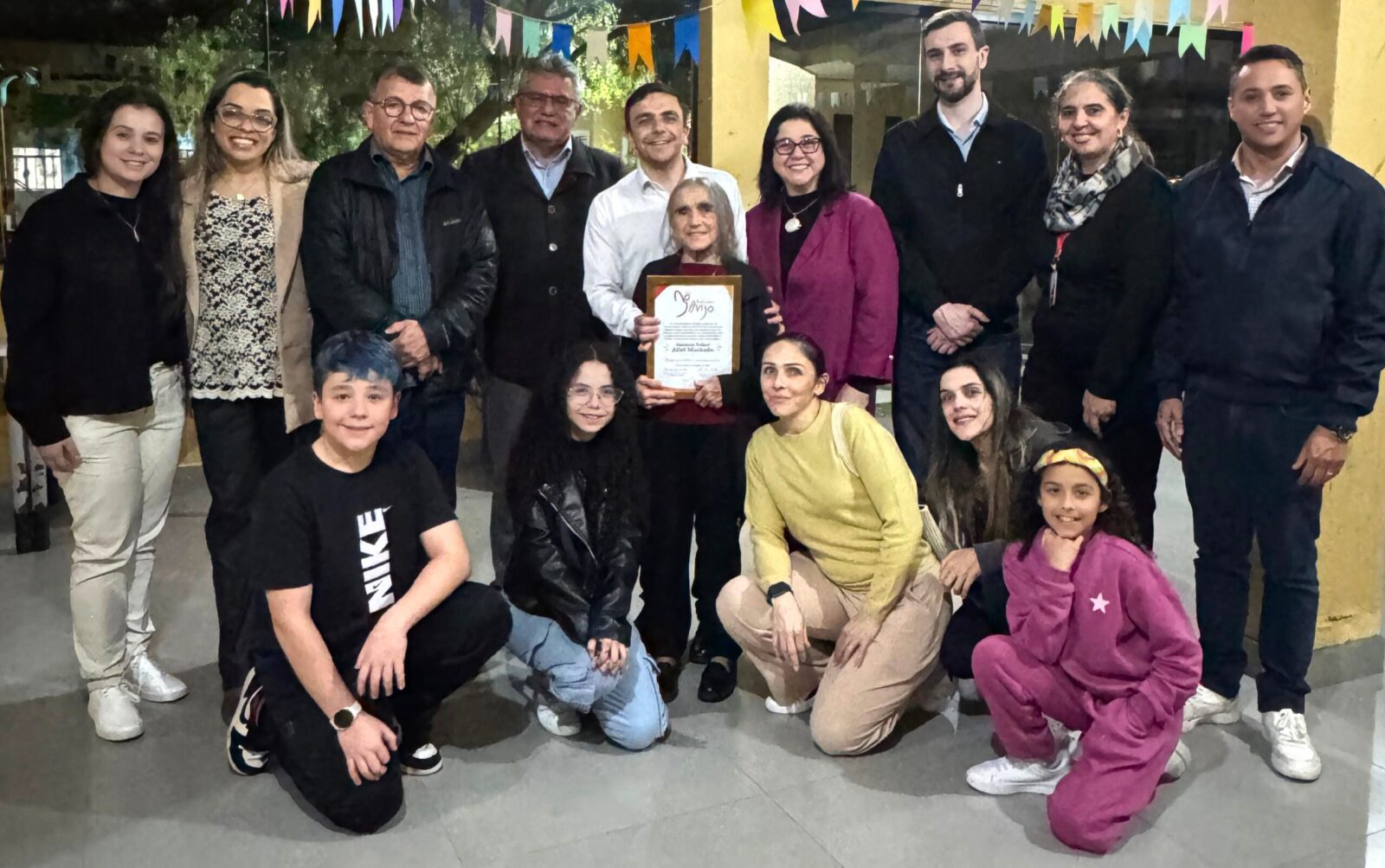 Aliel e lideranças durante os anúncios no 'Pequeno Anjo'.
