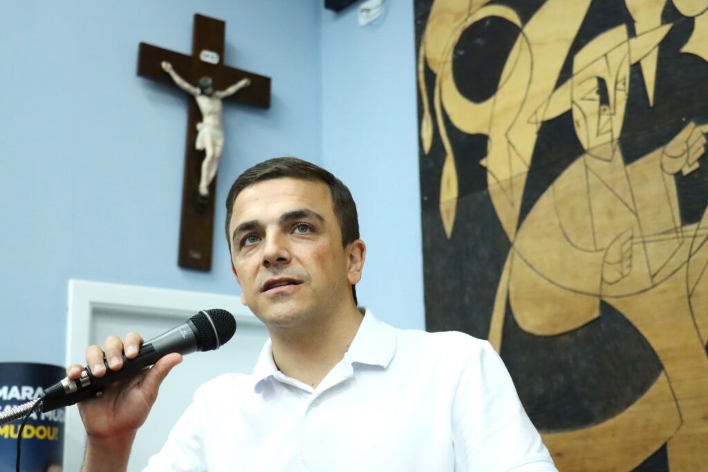Aliel prestou contas na Câmara de Ponta Grossa.